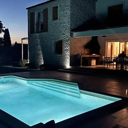 Villa Sveti Kirin *